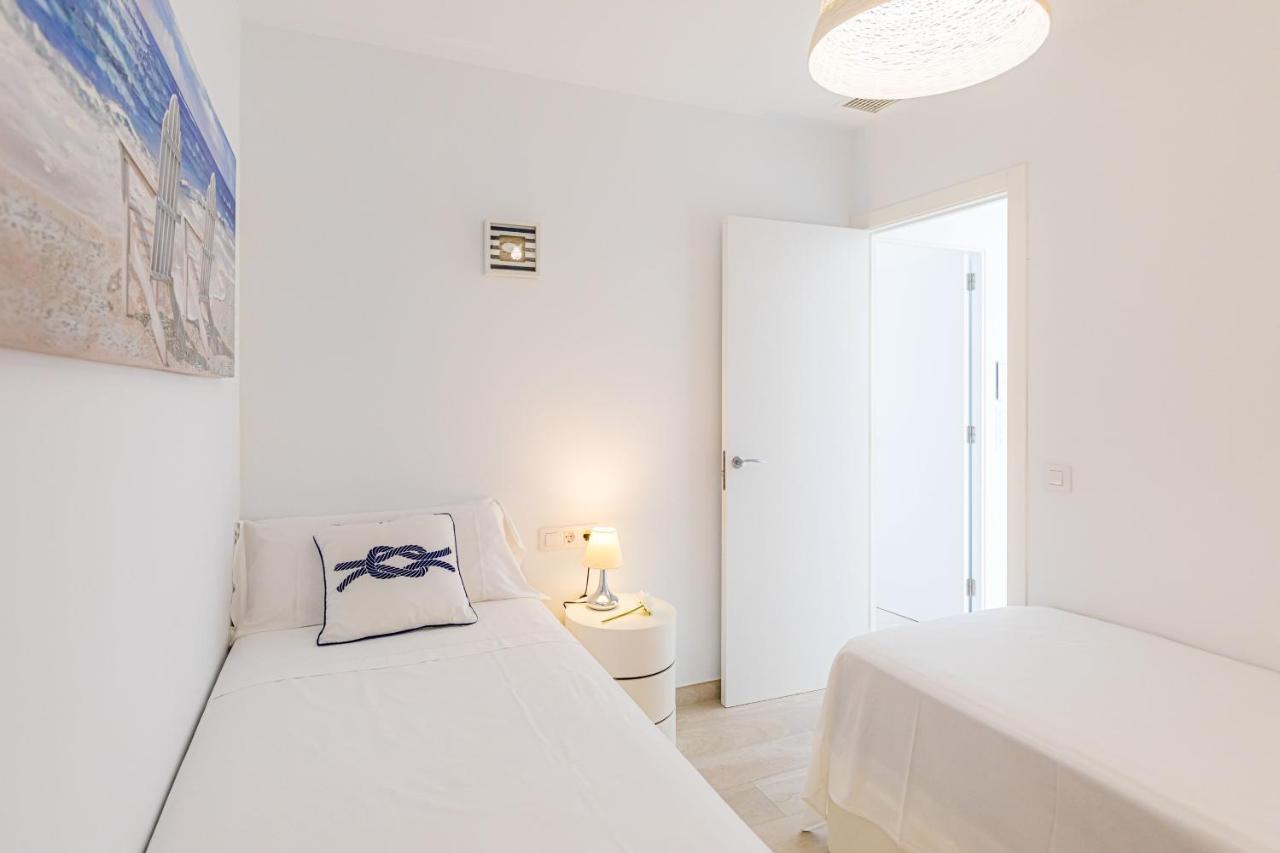 Appartement Mevamar à Fornells  Extérieur photo